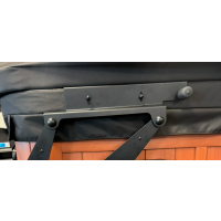 Left Cover Mounting Bracket Vanish XL